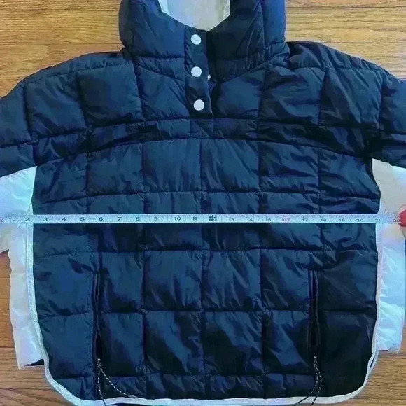 FLX pullover puffy jacket crop size medium - Picture 2 of 8